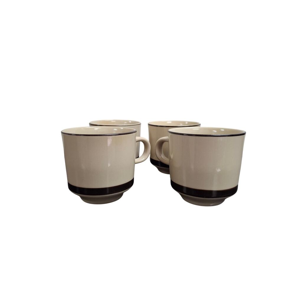 Vintage 1970’s Sears Stoneware “Strawberries” Set Of 4 Mugs